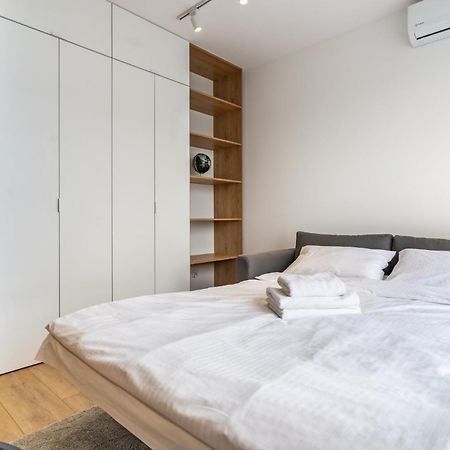 Szurmana Modern Studio 卡托维兹 外观 照片